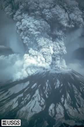 Mt St Helens eruption cloud